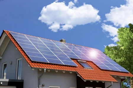 Les panneaux solaires, quel mod&egrave;le choisir pour votre maison ?